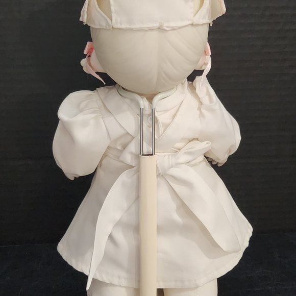Precious Moments Angie, the Angel of Mercy Nurse Doll Limited Edition Retired - Picture 7 of 10